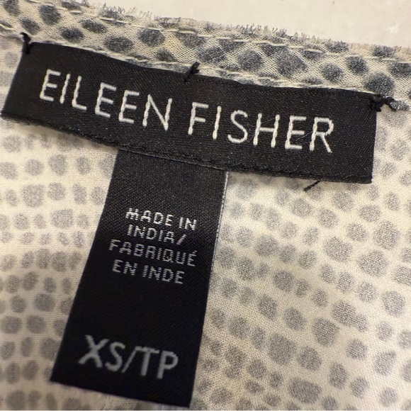 Eileen Fisher Sleeveless Silk asymmetric top Grey Draped Scoop Neck Size XS - Picture 6 of 11